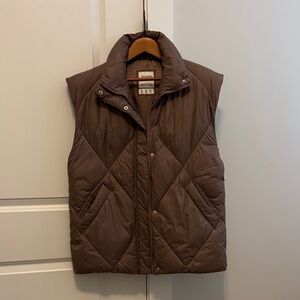 Abercrombie & Fitch Brown Quilted Vest